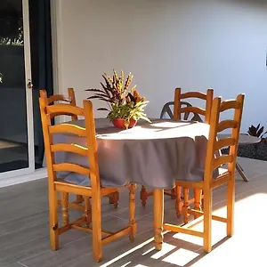 Fare Onavai , Punaauia (Tahiti) French Polynesia